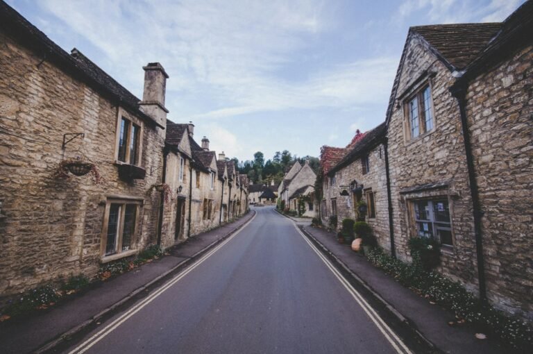 Corsham area served by Chippenham Cleaning